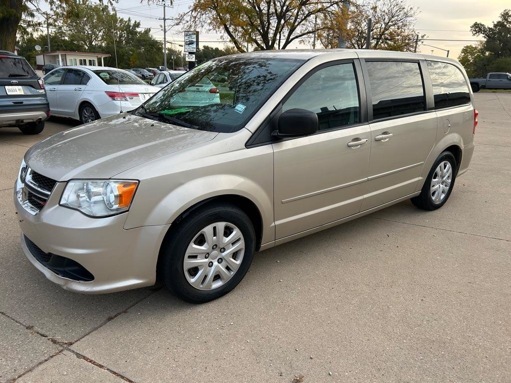 Used 2015 Dodge Grand Caravan SE w/ Quick Order Package 29E SE