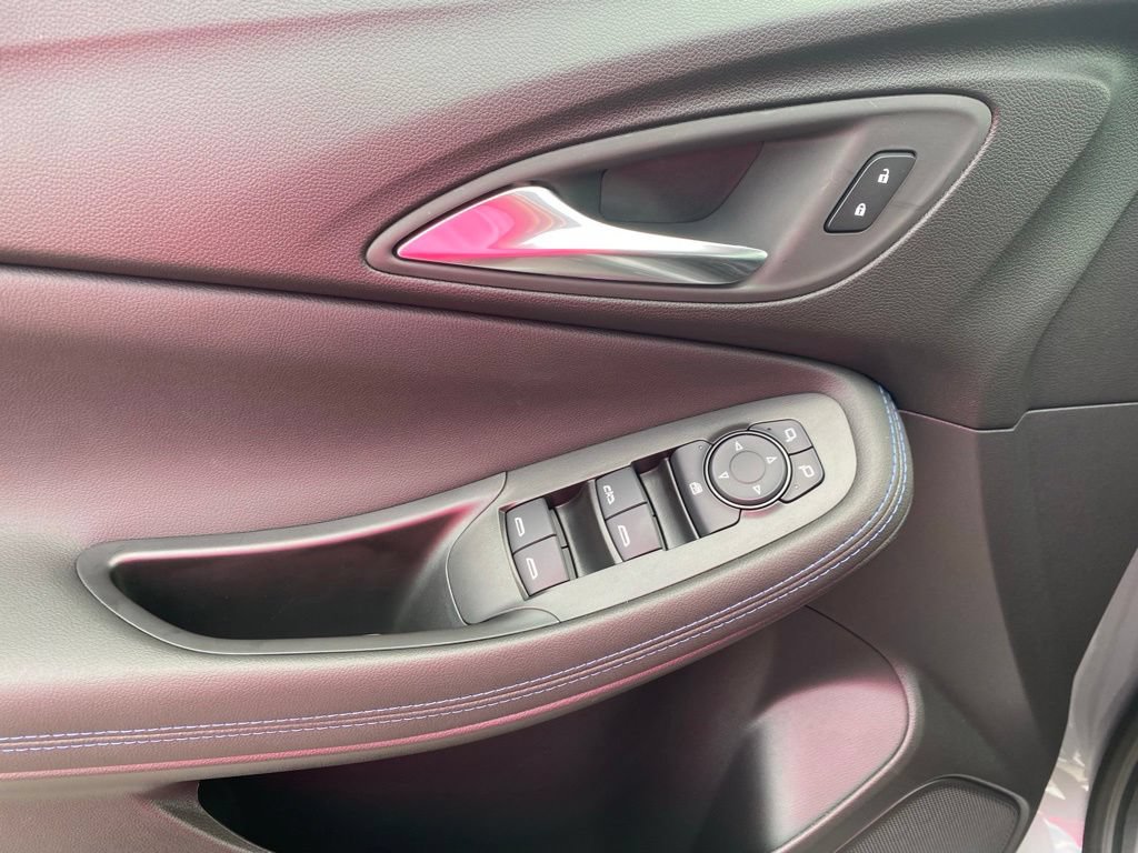 New 2026 Buick Encore GX Sport Touring w/ Advanced Technology Package FWD image 17
