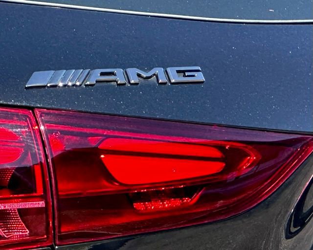 New 2026 Mercedes-Benz GLA 35 AMG 4MATIC image 6