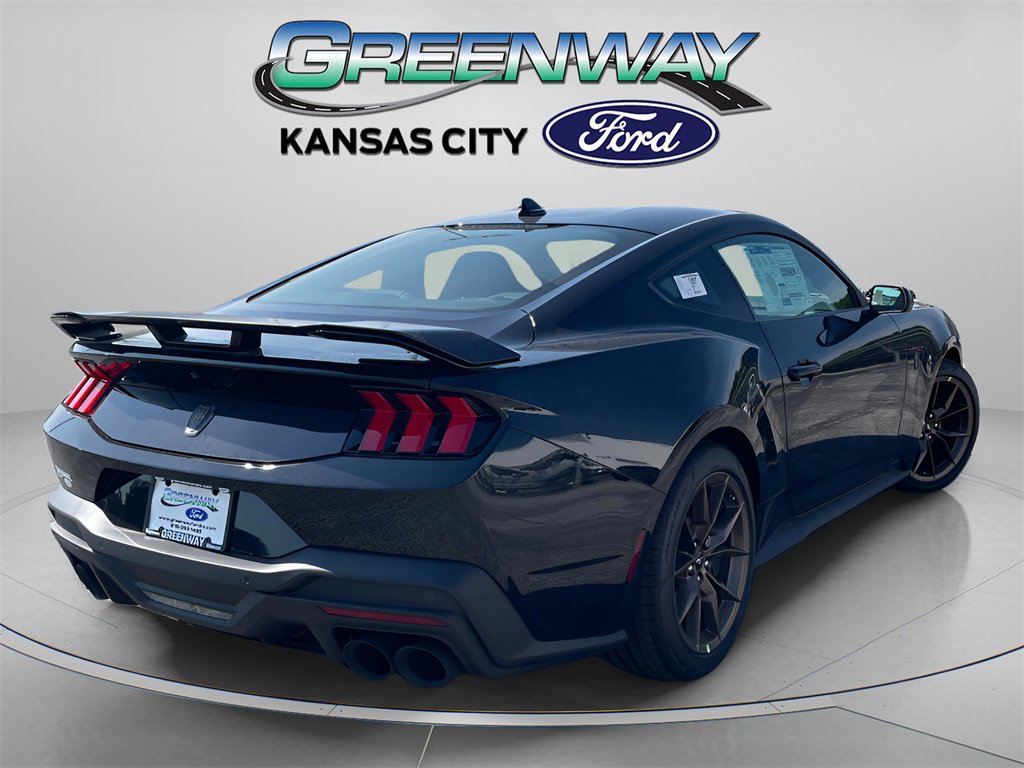 New 2025 Ford Mustang Dark Horse image 8