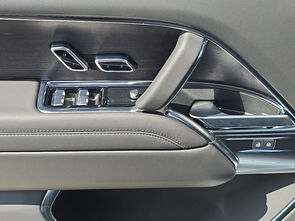 New 2026 Land Rover Range Rover SE AWD/4WD image 30