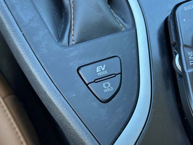 Used 2022 Lexus UX 250h 250h Base w/ Premium Package image 23