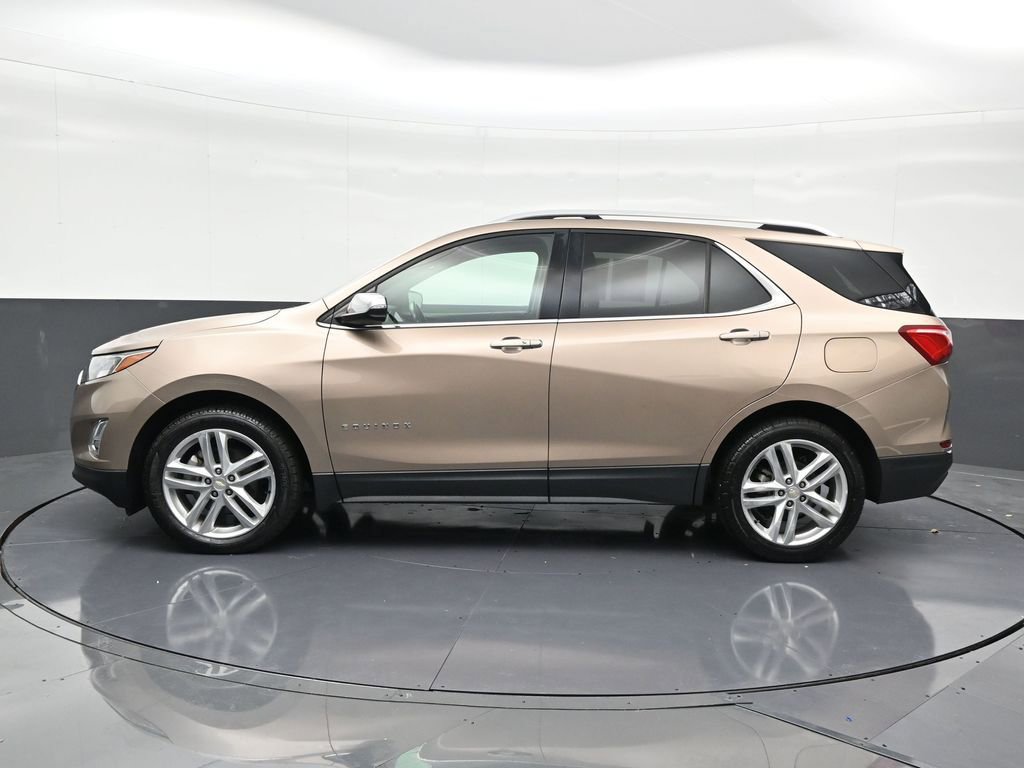Used 2019 Chevrolet Equinox Premier image 2