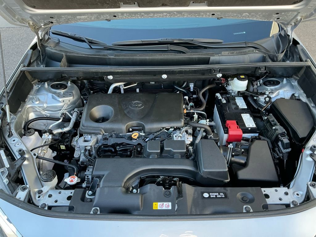Used 2025 Toyota RAV4 XLE image 25