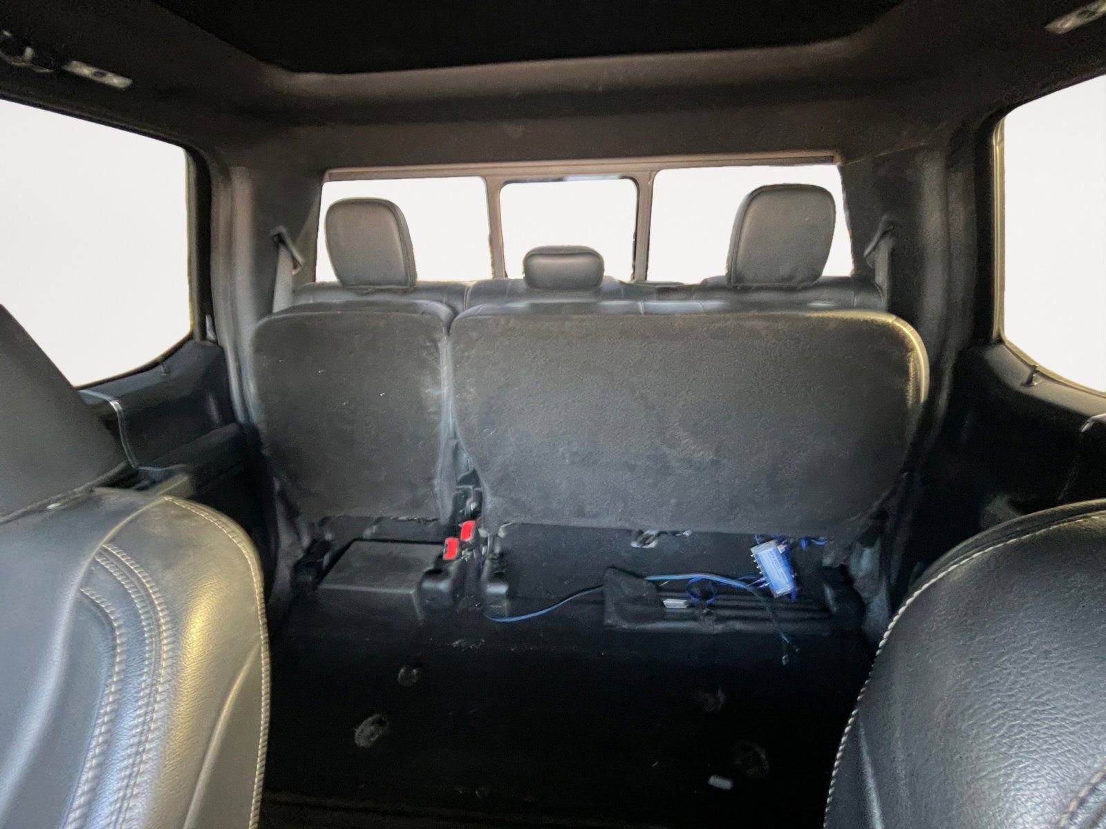 Used 2022 Ford F250 Lariat w/ Black Appearance Package image 13