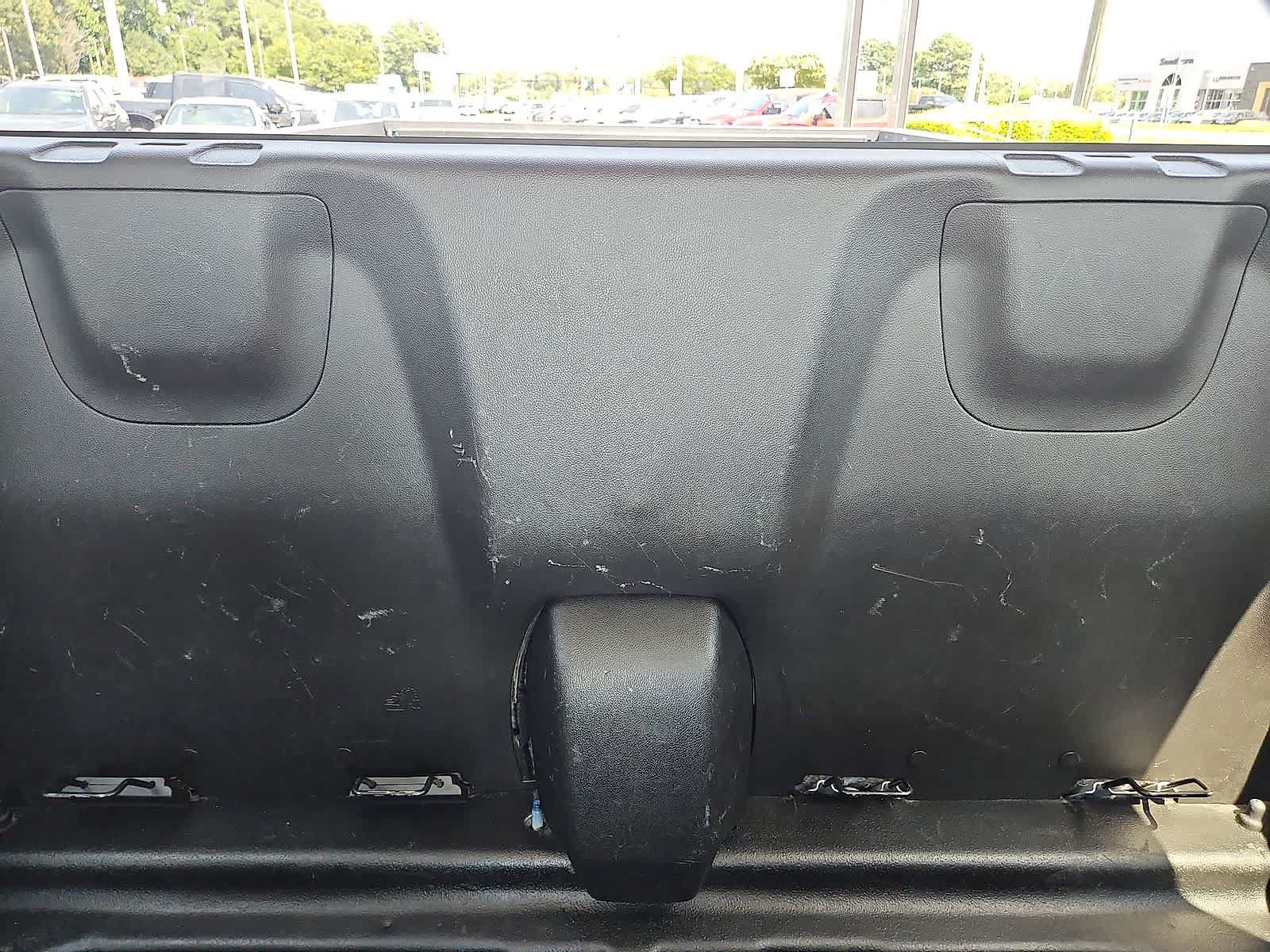 Used 2019 Chevrolet Colorado W/T RWD image 14