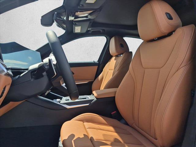 New 2026 BMW 330i xDrive Sedan w/ M Sport Package AWD/4WD image 4