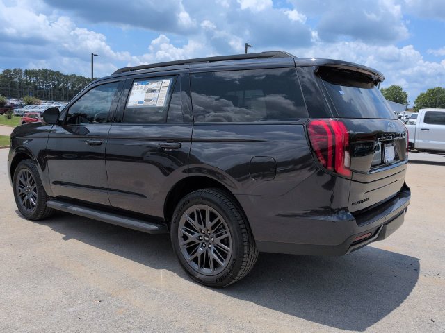 New 2026 Ford Expedition Platinum w/ Stealth Appearance Package AWD/4WD image 6