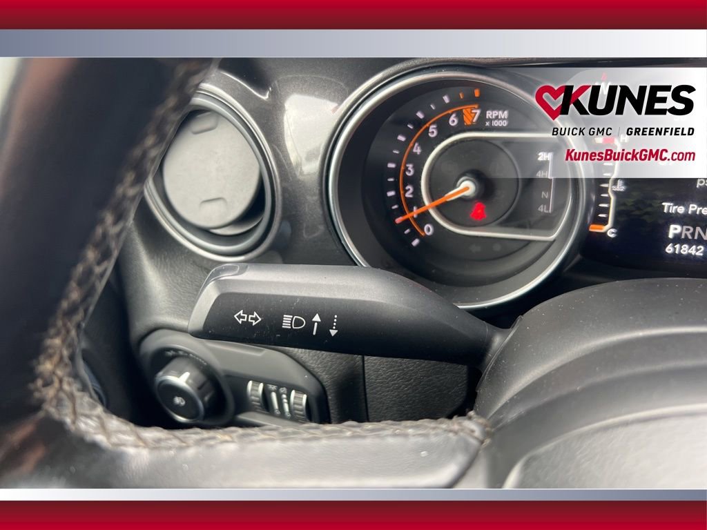 Used 2022 Jeep Wrangler Unlimited Sport AWD/4WD image 22