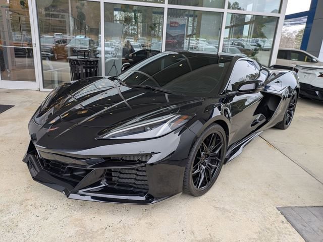 Used 2025 Chevrolet Corvette Z06 image 5