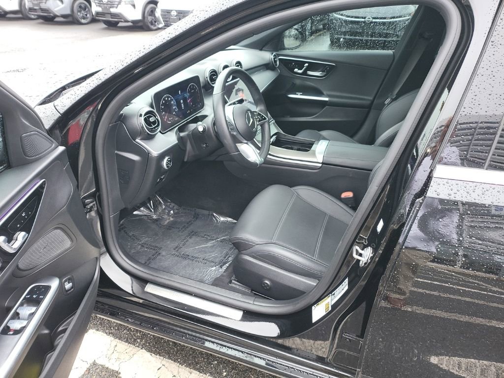 Used 2023 Mercedes-Benz C 300 4MATIC Sedan image 10