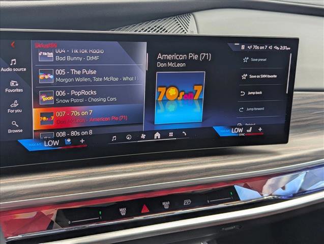 Used 2023 BMW 760i xDrive image 15