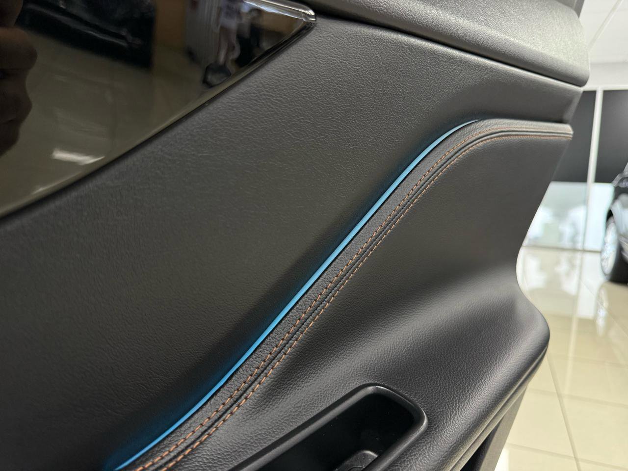 Used 2017 Jaguar F-PACE Prestige image 26