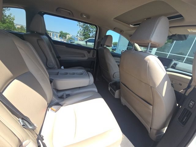 Used 2018 Honda Odyssey EX-L image 11