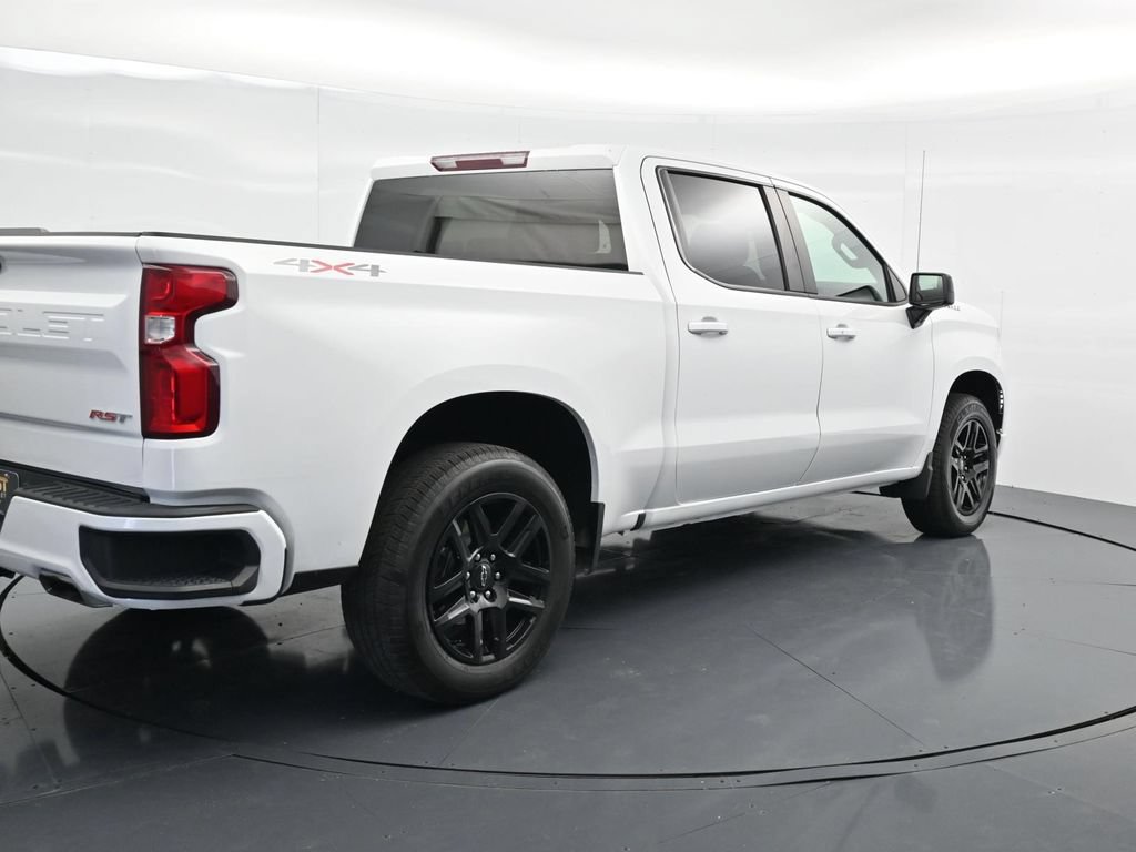 Used 2025 Chevrolet Silverado 1500 RST w/ LPO, Liner Protection Package AWD/4WD image 7