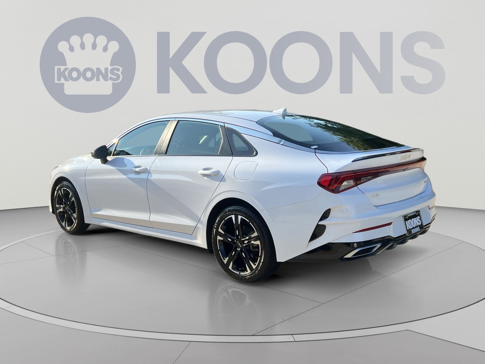 Used 2024 Kia K5 GT-Line w/ GT-Line Premium Package FWD image 4