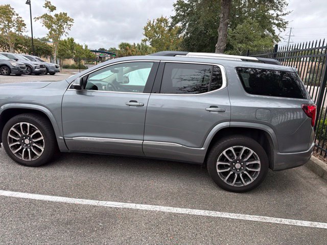 Used 2020 GMC Acadia Denali w/ Technology Package AWD/4WD image 28