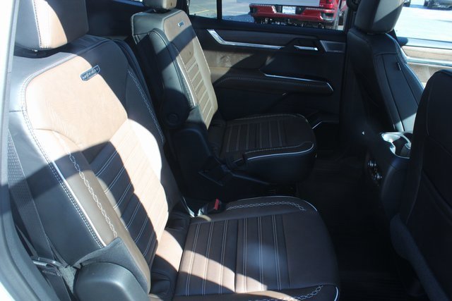 New 2026 GMC Acadia Denali Ultimate w/ LPO, Floor Liner Package image 27