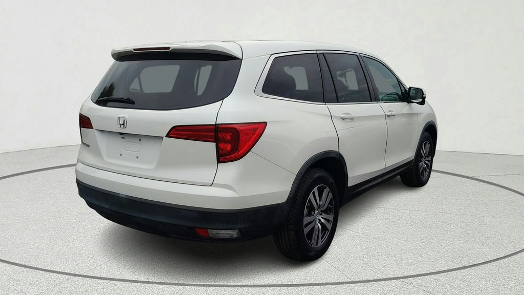 Used 2018 Honda Pilot EX image 6