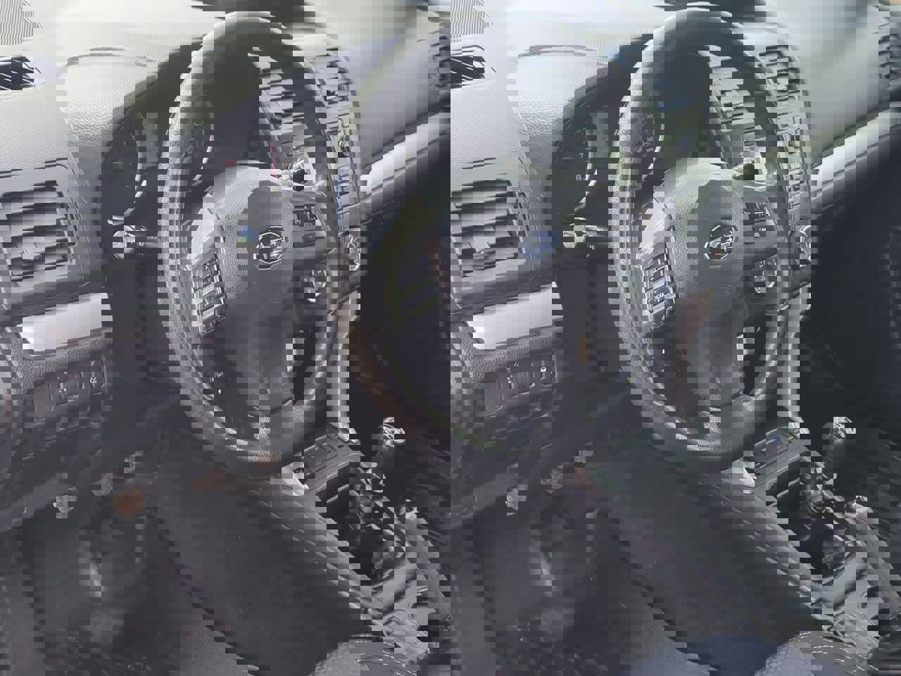 Used 2015 Subaru Forester 2.5i Premium image 2