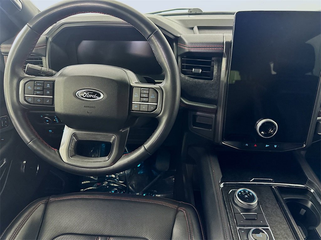 Used 2024 Ford Expedition Max Limited image 18