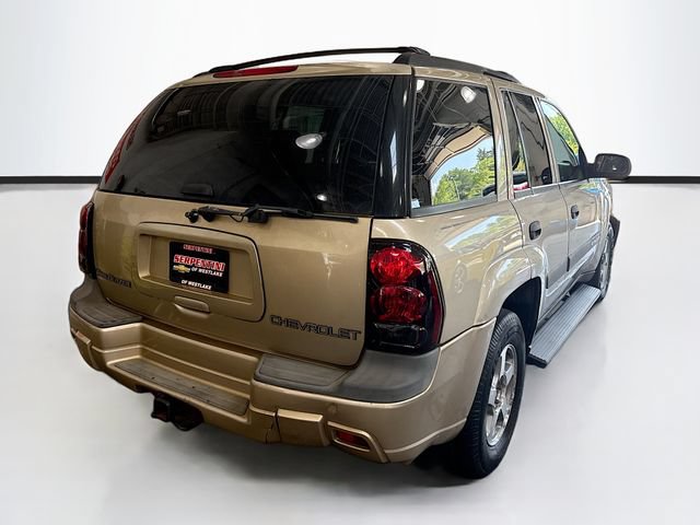 Used 2004 Chevrolet TrailBlazer LS w/ LS Preferred Equipment Group AWD/4WD image 4