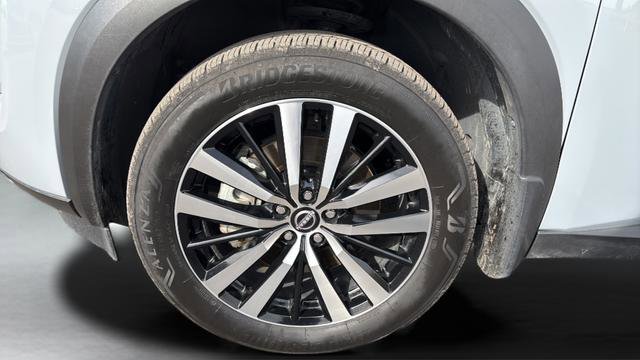 Used 2025 Nissan Pathfinder Platinum AWD/4WD image 20