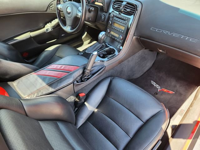 Used 2011 Chevrolet Corvette Convertible w/ Preferred Equipment Group RWD image 31