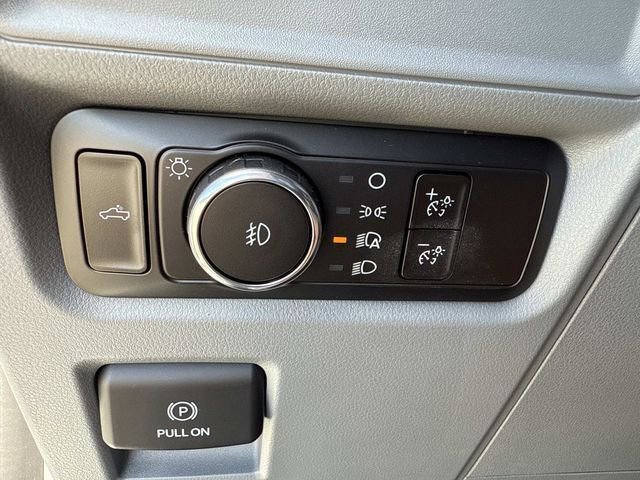 Used 2024 Ford F150 XLT w/ Mobile Office Package image 28