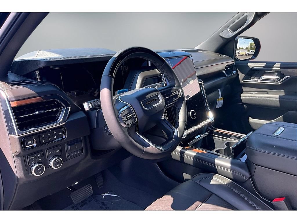 New 2026 GMC Yukon XL Denali w/ Denali Reserve Package AWD/4WD image 7