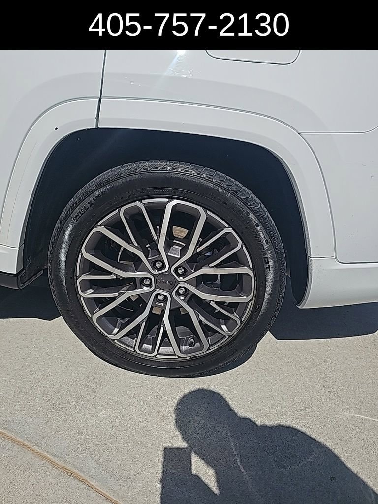 Used 2021 Jeep Grand Cherokee L Summit image 7