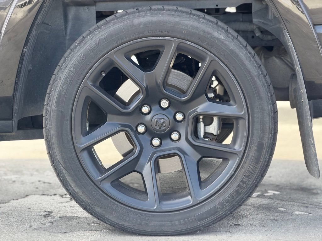 Used 2020 RAM 1500 Laramie RWD image 2