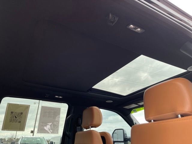 Used 2024 Ford F250 Platinum image 33