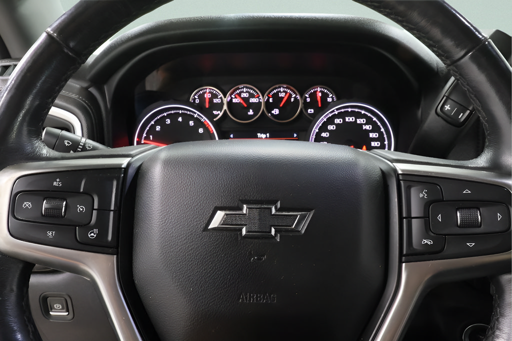Used 2019 Chevrolet Silverado 1500 LT Trail Boss AWD/4WD image 13