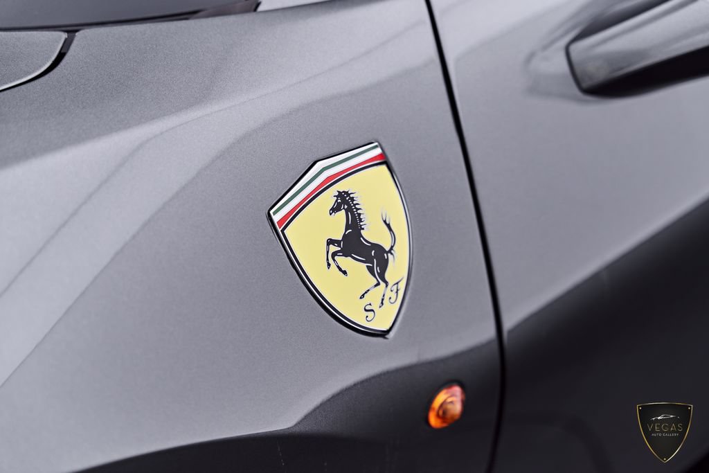 Used 2018 Ferrari 488 GTB RWD image 27