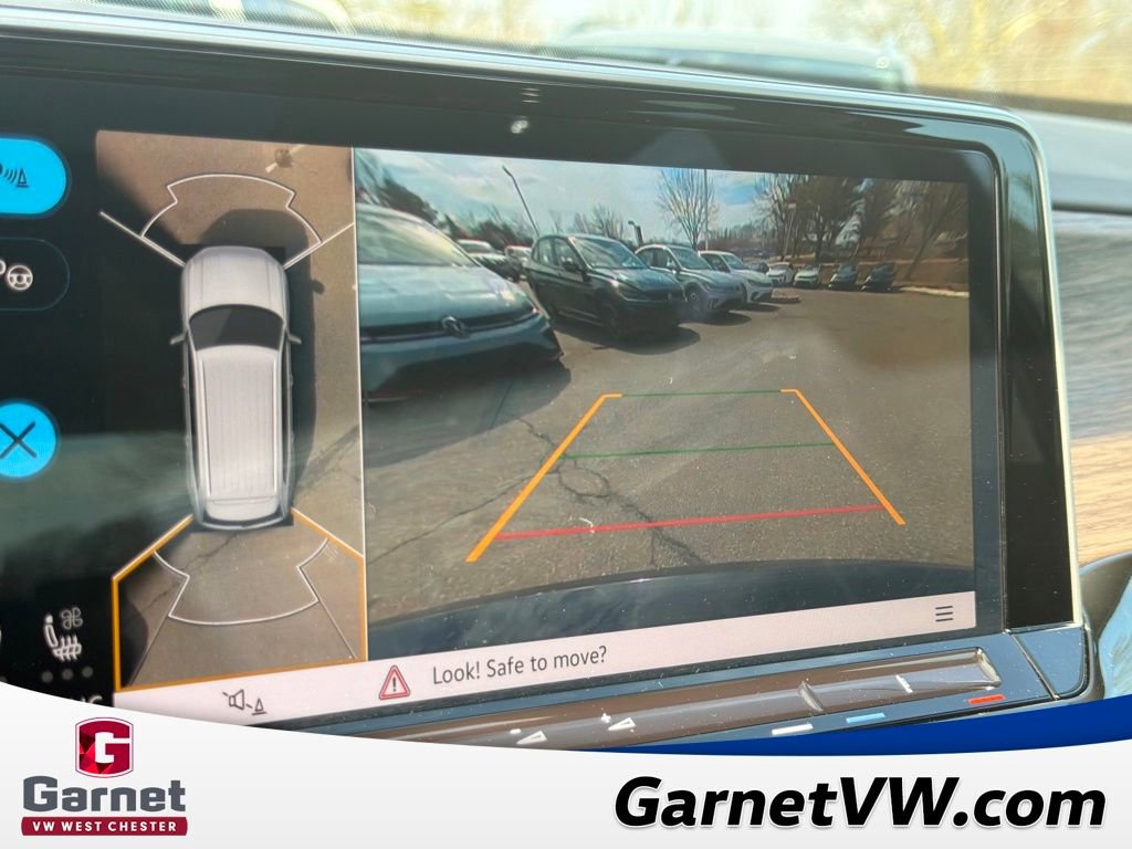 Used 2025 Volkswagen Atlas SEL Premium R-Line image 21