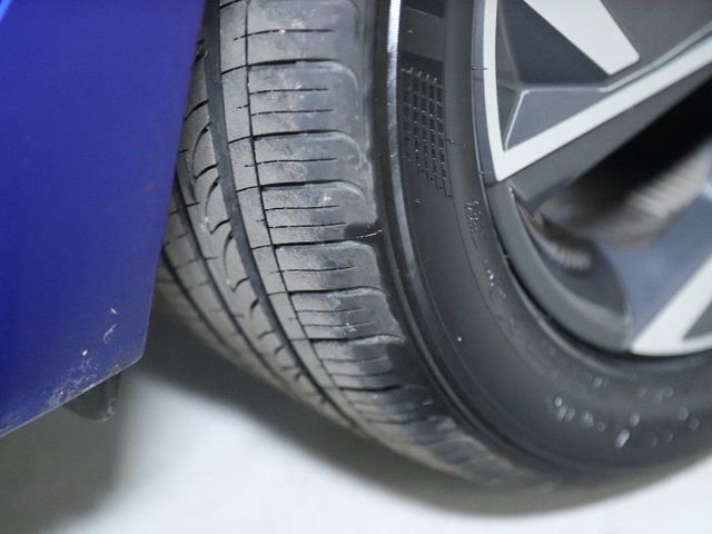 Certified 2024 Hyundai Elantra SEL w/ Convenience Package image 35