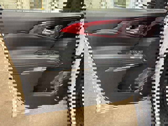 New 2026 Chevrolet Traverse RS image 12