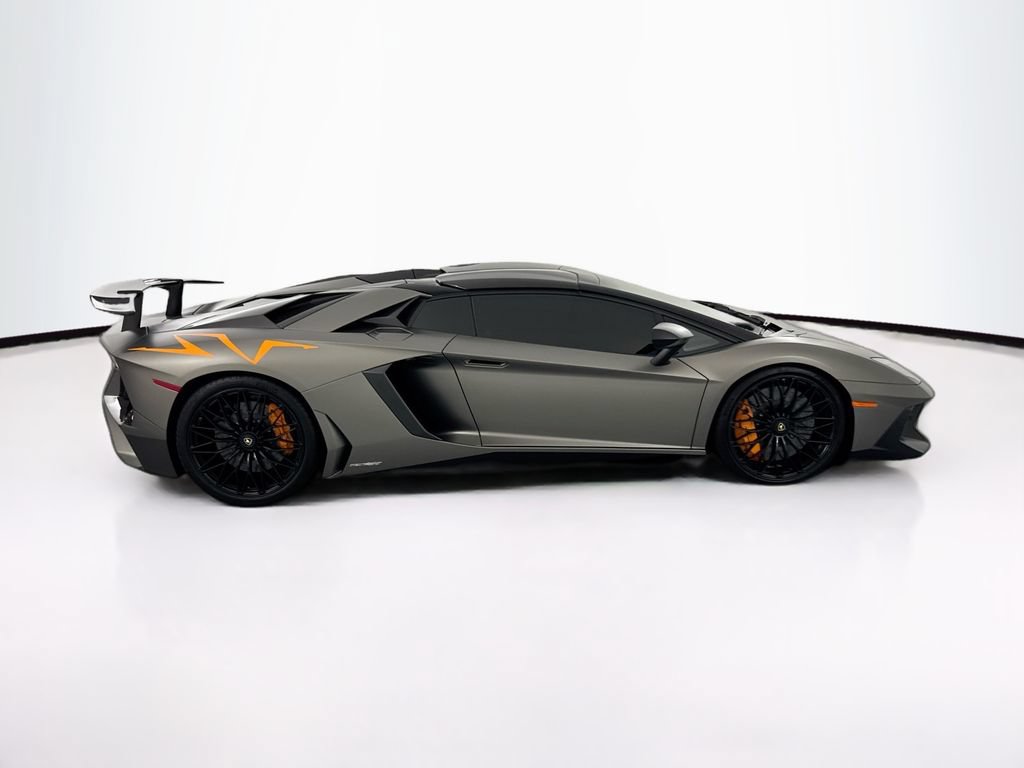 Used 2017 Lamborghini Aventador LP 750-4 Superveloce AWD/4WD image 36