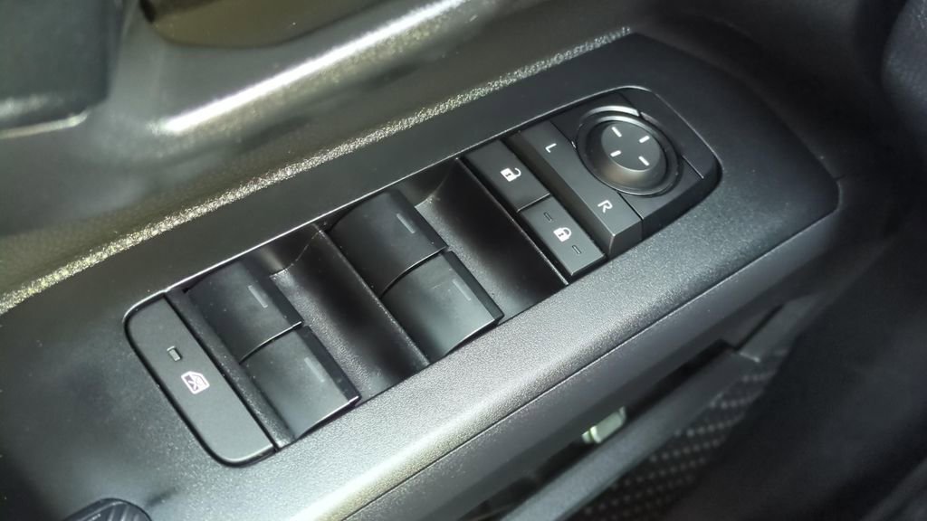 Certified 2024 Toyota Tacoma SR5 RWD image 18