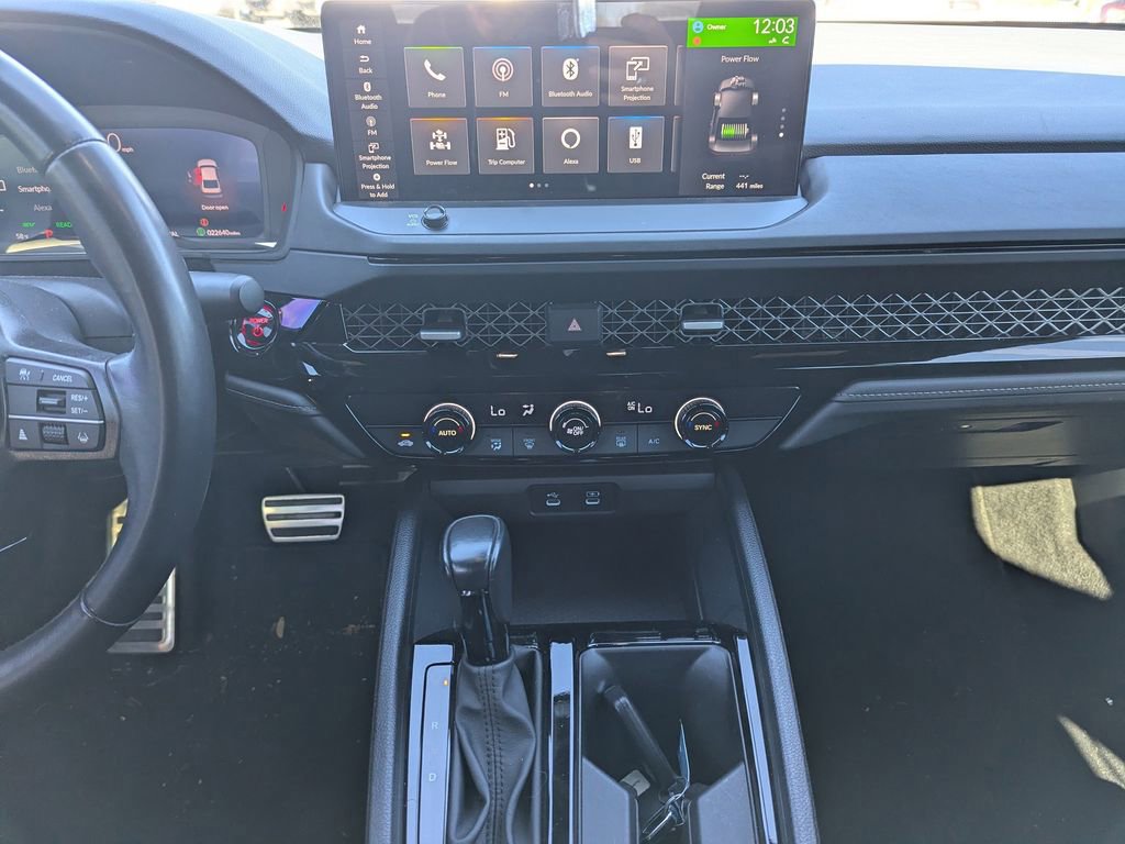 Used 2024 Honda Accord Sport image 11