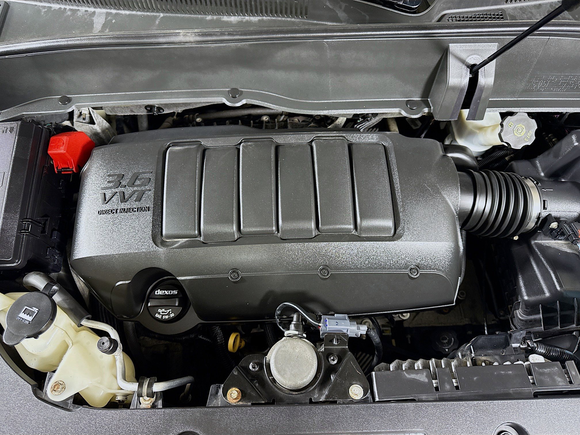 Used 2016 GMC Acadia SLE image 38