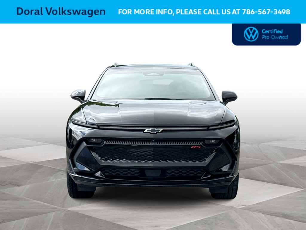 Used 2025 Chevrolet Equinox EV RS FWD image 3