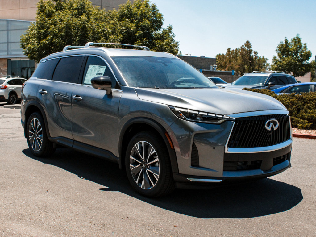 New 2027 INFINITI QX60 Luxe AWD/4WD image 3