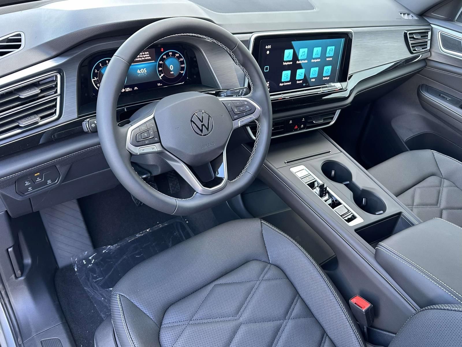 New 2026 Volkswagen Atlas Cross Sport SE image 10