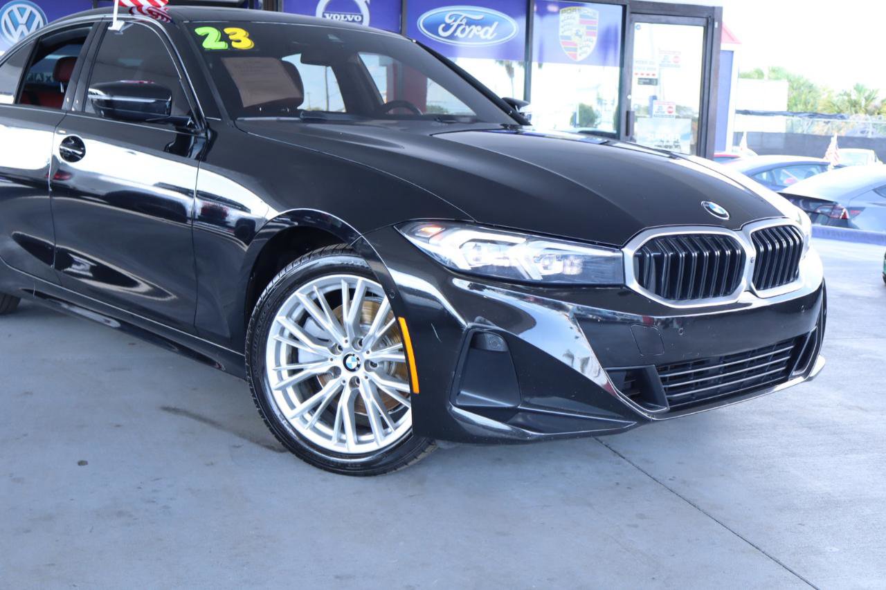 Used 2023 BMW 330i Sedan w/ Premium Package RWD image 2