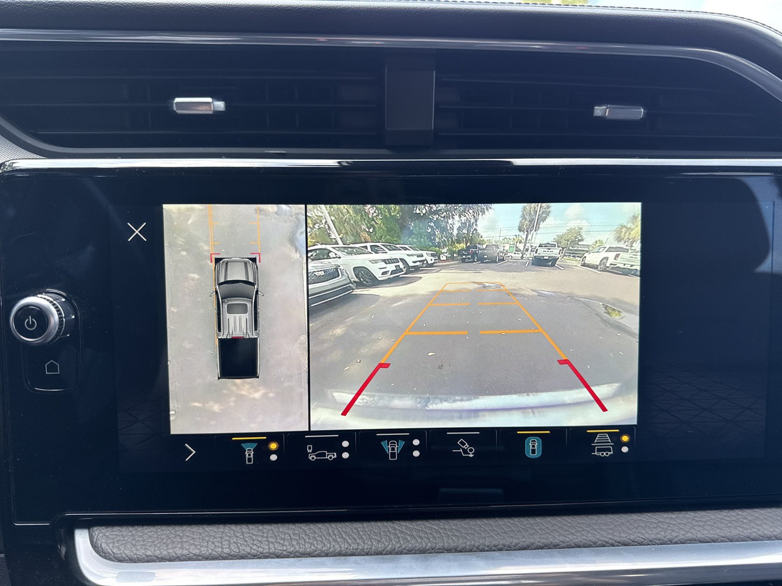 Used 2022 GMC Sierra 1500 Denali AWD/4WD image 27