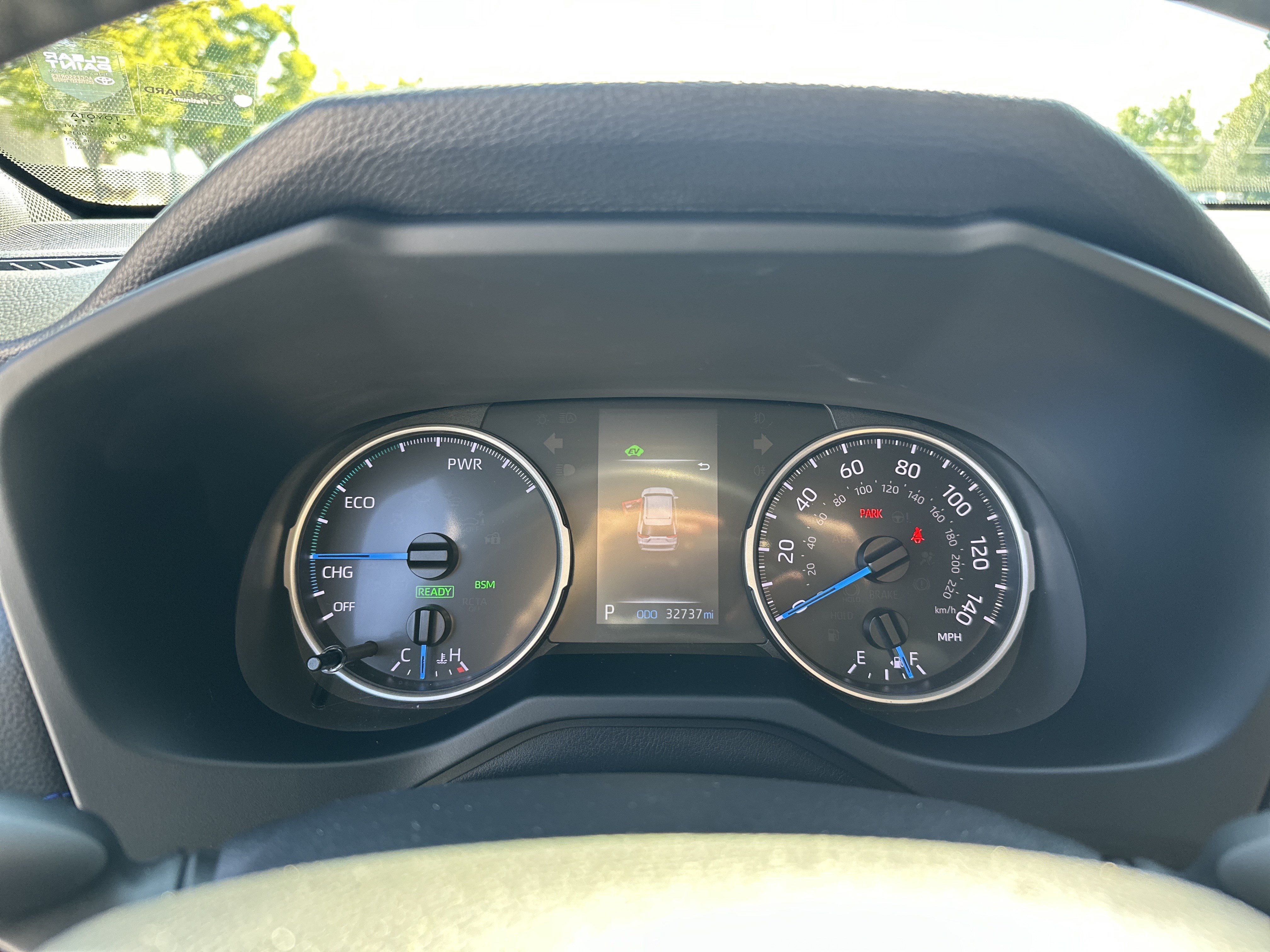 Used 2022 Toyota RAV4 SE w/ SE Grade Weather Package AWD/4WD image 21