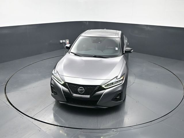 Used 2022 Nissan Maxima SR w/ Sport Mat Group FWD image 18