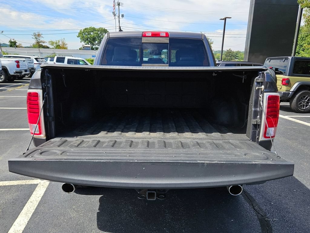 Used 2017 RAM 1500 Laramie w/ Convenience Group AWD/4WD image 31